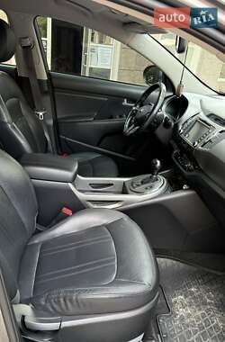 Внедорожник / Кроссовер Kia Sportage 2014 в 