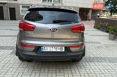 Внедорожник / Кроссовер Kia Sportage 2014 в 