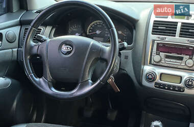 Внедорожник / Кроссовер Kia Sportage 2007 в 