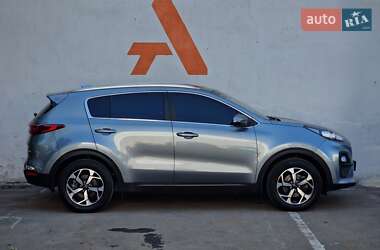 Позашляховик / Кросовер Kia Sportage 2021 в 