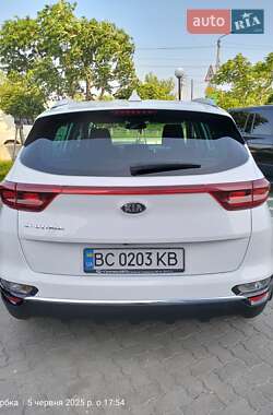 Позашляховик / Кросовер Kia Sportage 2019 в 