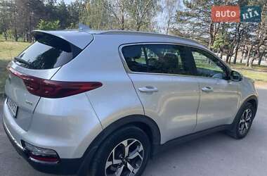 Позашляховик / Кросовер Kia Sportage 2018 в 