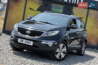 Внедорожник / Кроссовер Kia Sportage 2015 в 