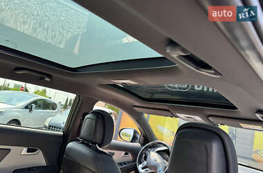 Внедорожник / Кроссовер Kia Sportage 2015 в 