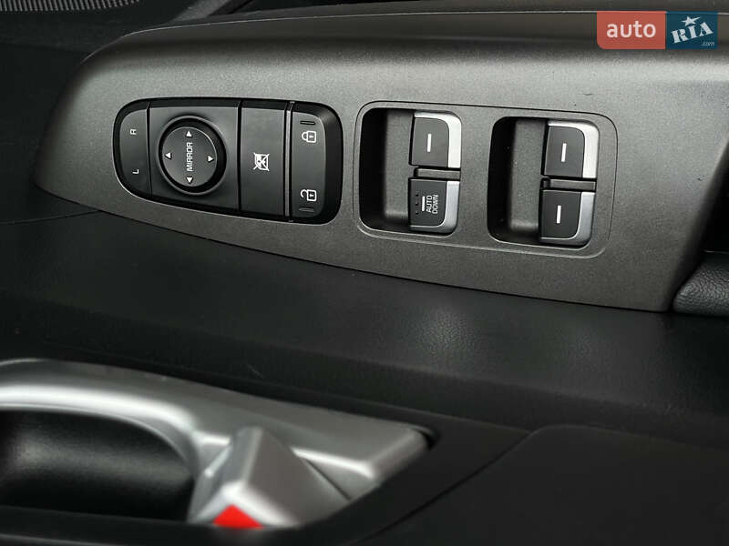 Позашляховик / Кросовер Kia Sportage 2018 в Бердичеві
