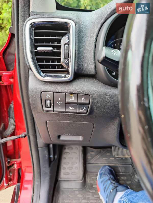 Внедорожник / Кроссовер Kia Sportage 2018 в Бердичеве