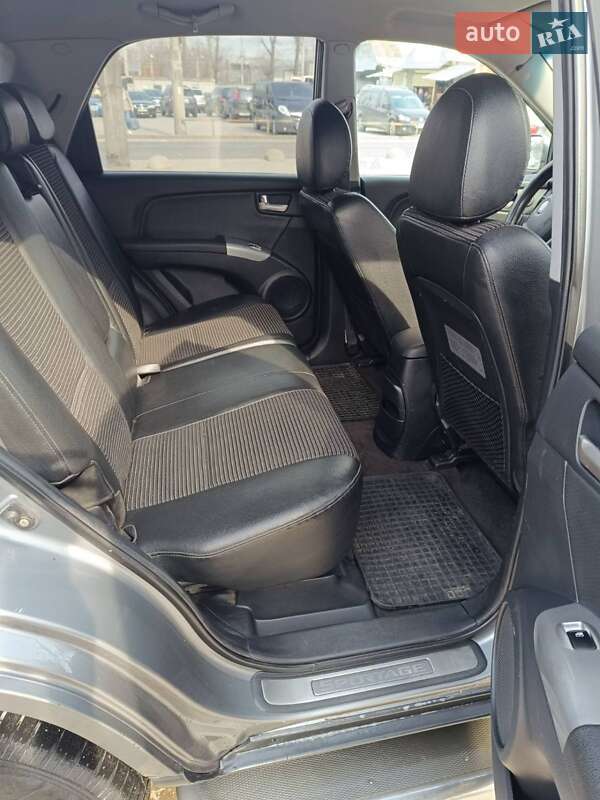 Позашляховик / Кросовер Kia Sportage 2006 в Хмельницькому