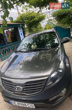 Внедорожник / Кроссовер Kia Sportage 2012 в 