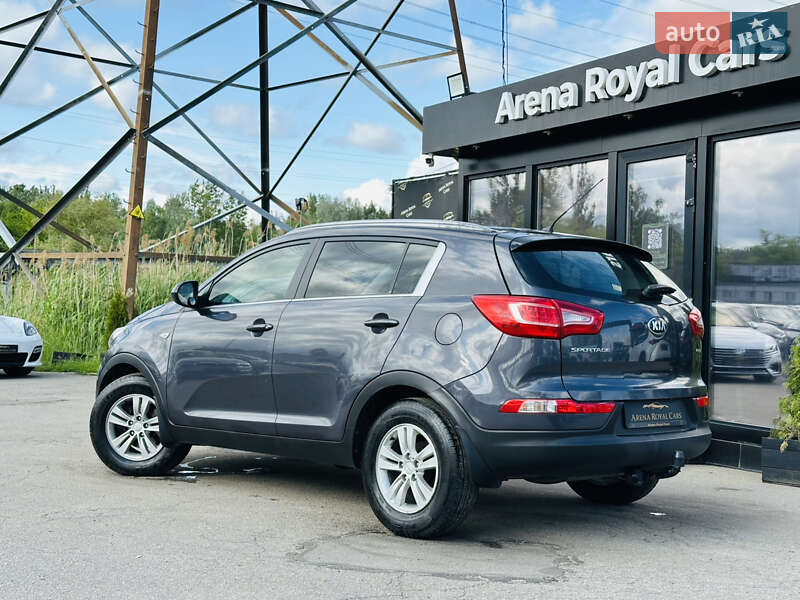 Позашляховик / Кросовер Kia Sportage 2013 в Харкові