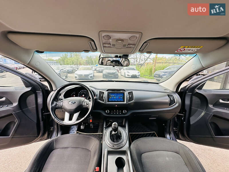 Позашляховик / Кросовер Kia Sportage 2013 в Харкові