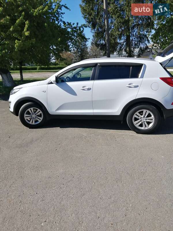 Внедорожник / Кроссовер Kia Sportage 2011 в Белой Церкви