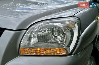 Позашляховик / Кросовер Kia Sportage 2007 в 