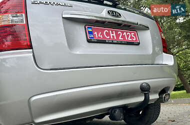 Позашляховик / Кросовер Kia Sportage 2007 в 