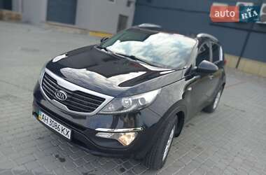 Позашляховик / Кросовер Kia Sportage 2011 в Івано-Франківську