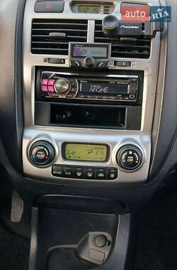 Внедорожник / Кроссовер Kia Sportage 2007 в 