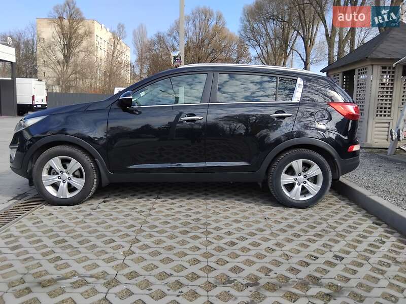 Внедорожник / Кроссовер Kia Sportage 2013 в Тернополе