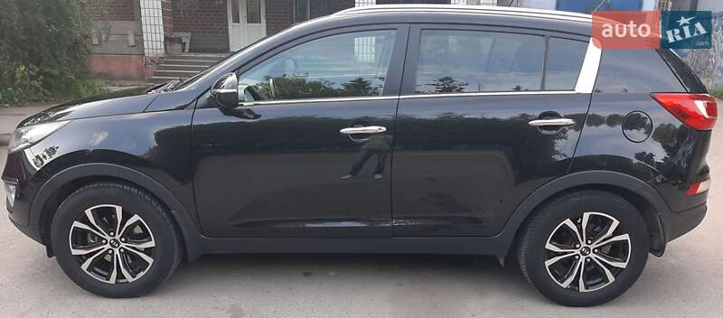 Внедорожник / Кроссовер Kia Sportage 2013 в Тернополе