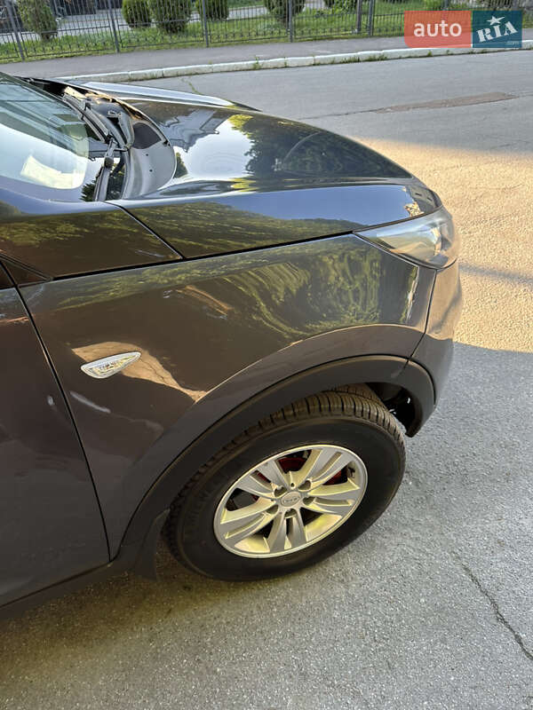 Внедорожник / Кроссовер Kia Sportage 2013 в Житомире
