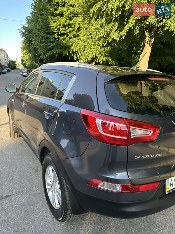 Внедорожник / Кроссовер Kia Sportage 2013 в Житомире