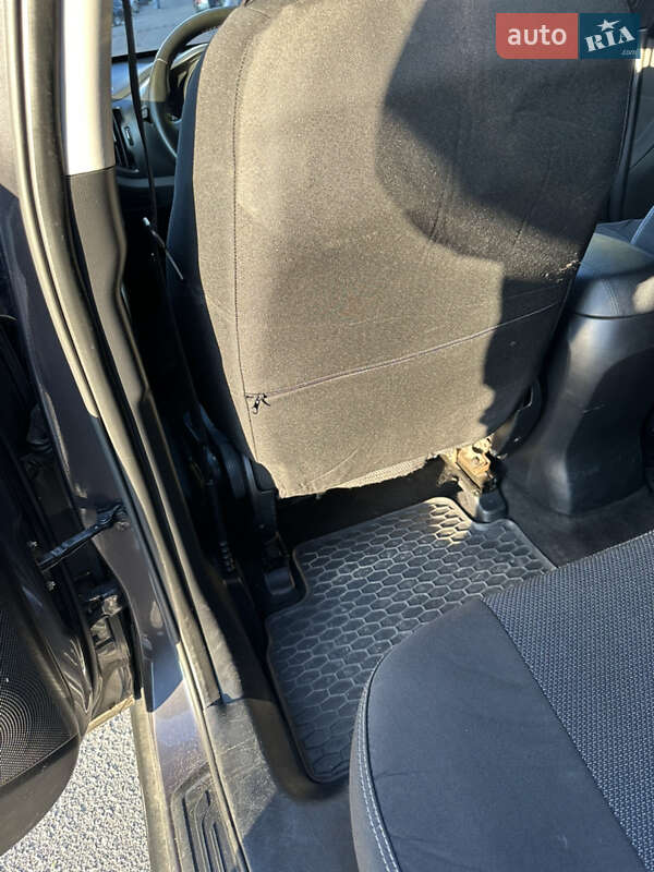 Внедорожник / Кроссовер Kia Sportage 2013 в Житомире