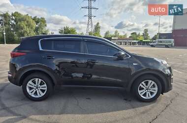 Позашляховик / Кросовер Kia Sportage 2016 в Києві