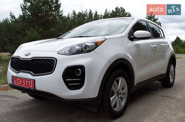Внедорожник / Кроссовер Kia Sportage 2016 в Вышгороде
