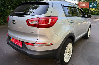 Внедорожник / Кроссовер Kia Sportage 2013 в 