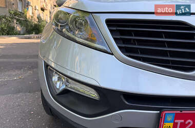 Внедорожник / Кроссовер Kia Sportage 2013 в 