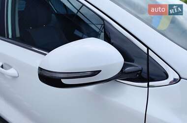 Позашляховик / Кросовер Kia Sportage 2019 в 