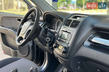 Внедорожник / Кроссовер Kia Sportage 2008 в 