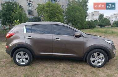 Внедорожник / Кроссовер Kia Sportage 2011 в 