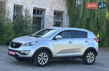 Позашляховик / Кросовер Kia Sportage 2015 в 