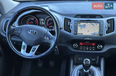 Позашляховик / Кросовер Kia Sportage 2015 в 