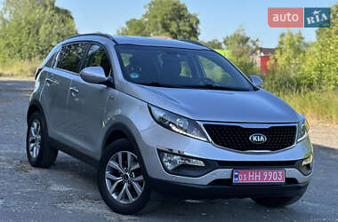 Позашляховик / Кросовер Kia Sportage 2015 в 