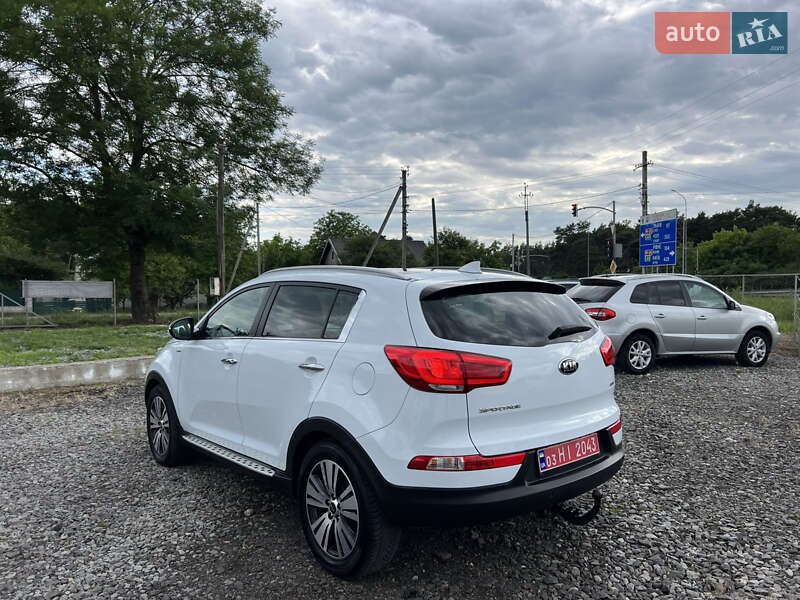 Позашляховик / Кросовер Kia Sportage 2015 в Бродах