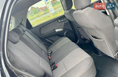 Позашляховик / Кросовер Kia Sportage 2010 в 