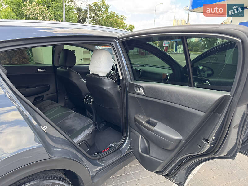 Внедорожник / Кроссовер Kia Sportage 2019 в Киеве