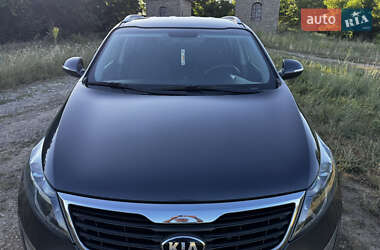 Внедорожник / Кроссовер Kia Sportage 2013 в Каменец-Подольском