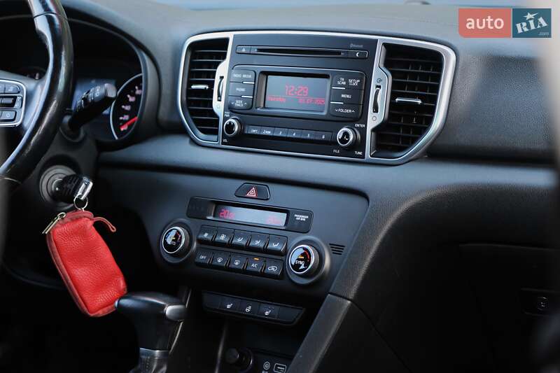 Позашляховик / Кросовер Kia Sportage 2018 в Києві