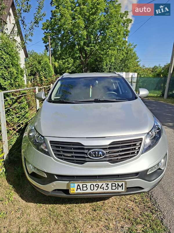 Внедорожник / Кроссовер Kia Sportage 2011 в Ладыжине