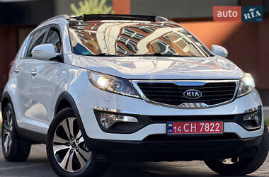 Внедорожник / Кроссовер Kia Sportage 2011 в Ивано-Франковске
