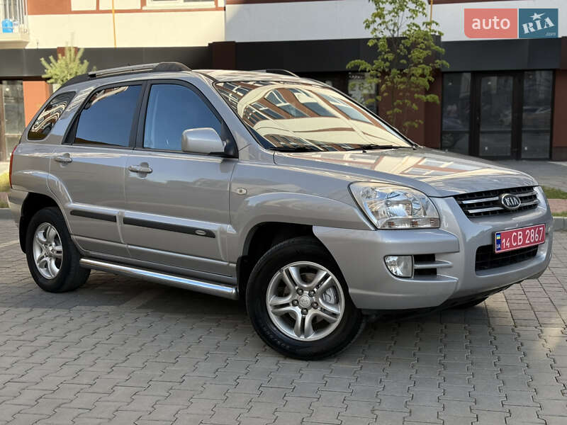 Позашляховик / Кросовер Kia Sportage 2008 в Івано-Франківську