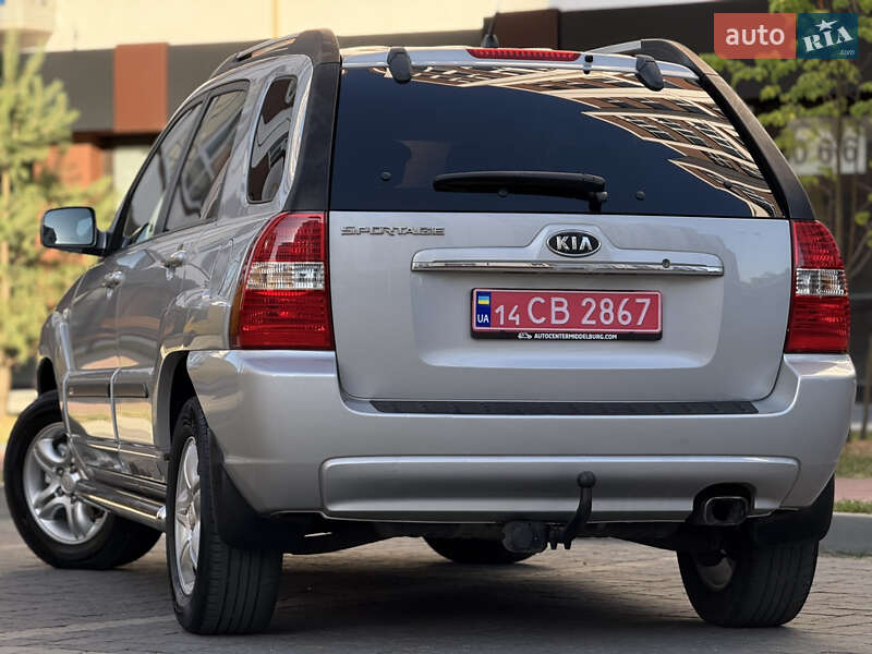 Позашляховик / Кросовер Kia Sportage 2008 в Івано-Франківську