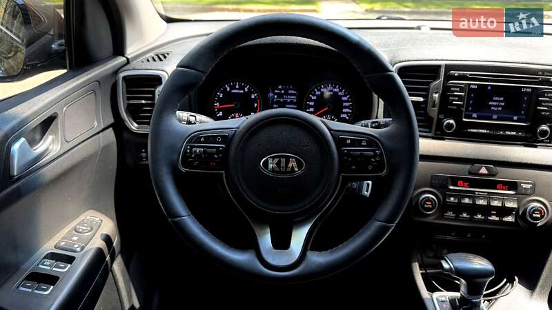 Внедорожник / Кроссовер Kia Sportage 2016 в Чернигове