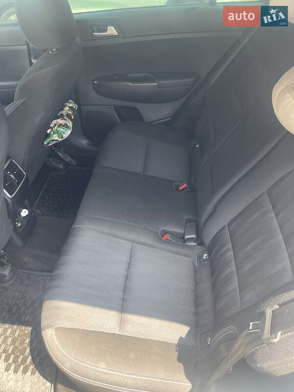 Позашляховик / Кросовер Kia Sportage 2021 в Львові