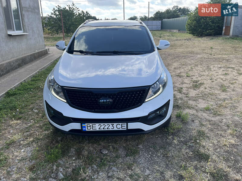 Позашляховик / Кросовер Kia Sportage 2012 в Єланці