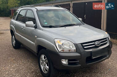 Внедорожник / Кроссовер Kia Sportage 2006 в Луцке