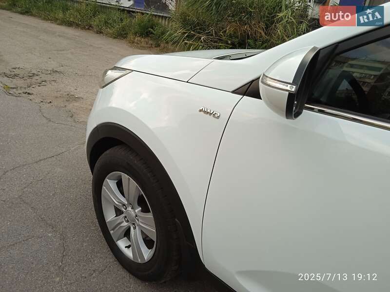 Позашляховик / Кросовер Kia Sportage 2011 в Запоріжжі