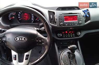 Позашляховик / Кросовер Kia Sportage 2011 в 