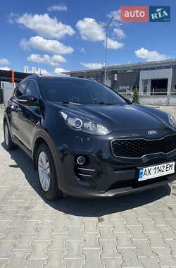 Внедорожник / Кроссовер Kia Sportage 2016 в Харькове